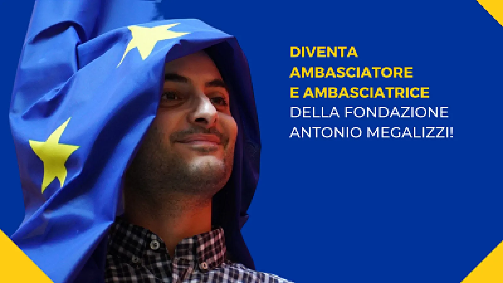 Giovane Antonio Megalizzi con bandiera europea