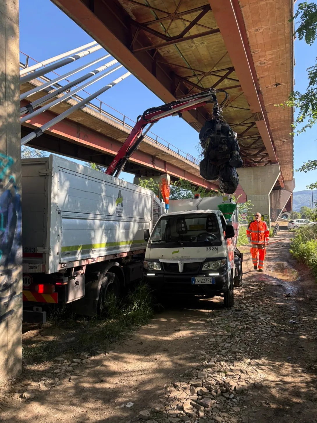 Sotto al viadotto