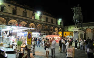 Fierucola - Piazza Santissima Annunziata