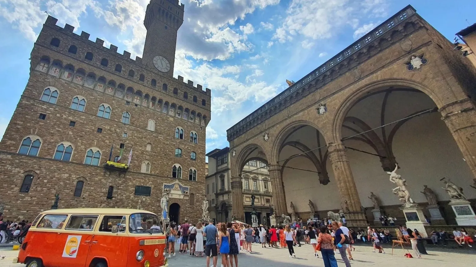 Cinema Tascabile fa tappa a Ugnano: il Quartiere 4 accende la piazza con il grande schermo sotto le stelle