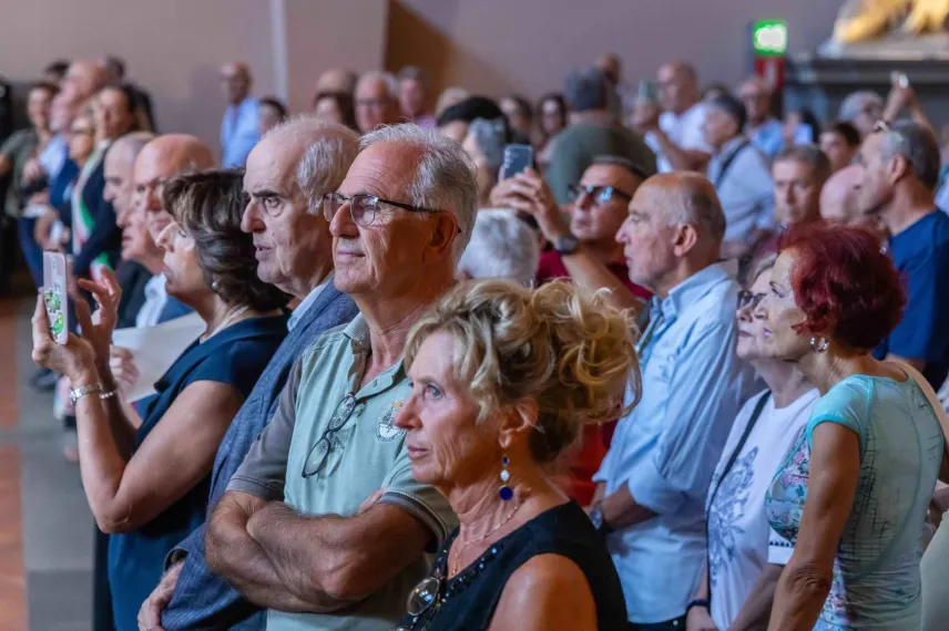 festa per i 113 dipendenti comunali andati in pensione nel 2025