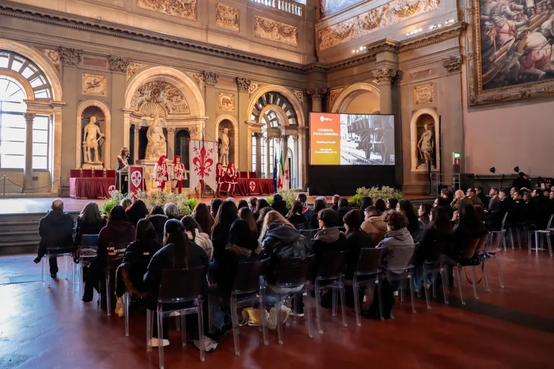 La sindaca Funaro nel Salone dei Cinquecento