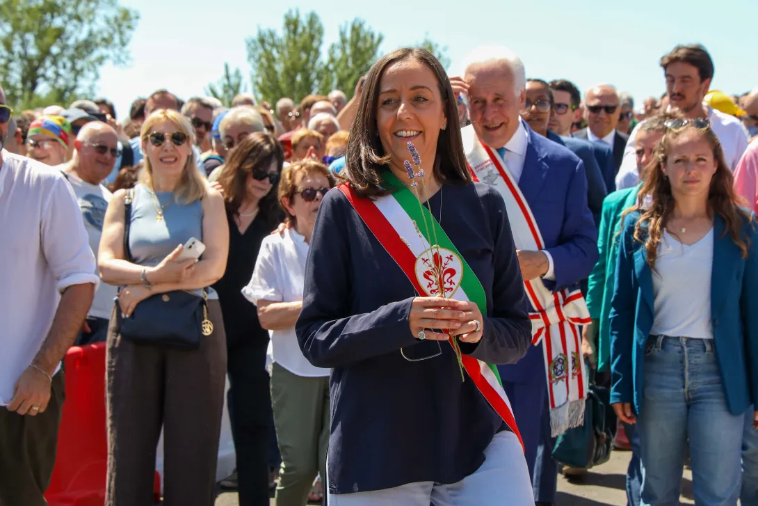 la sindaca funaro