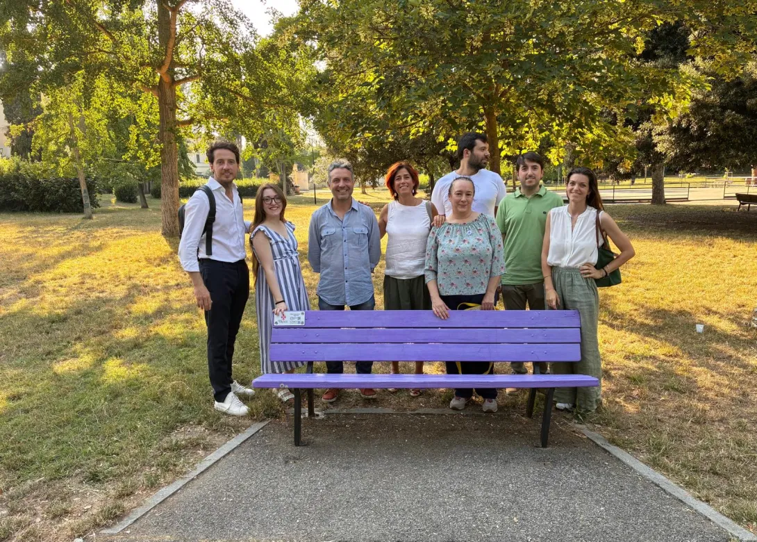 Inaugurazione panchina viola a Villa Vogel