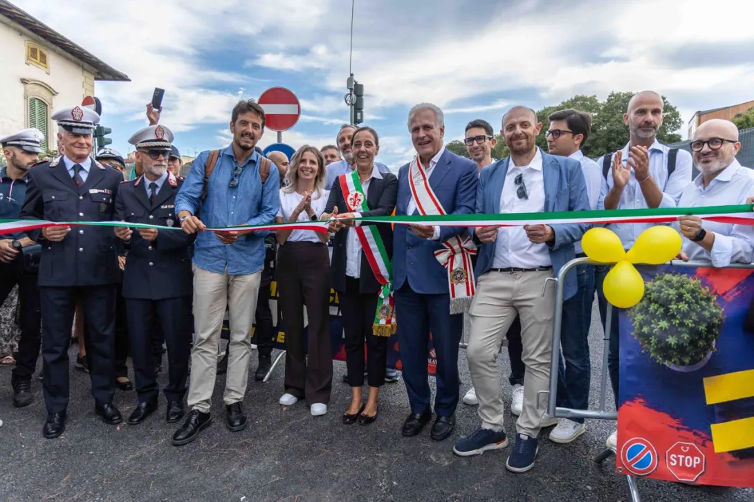 Il taglio del nastro