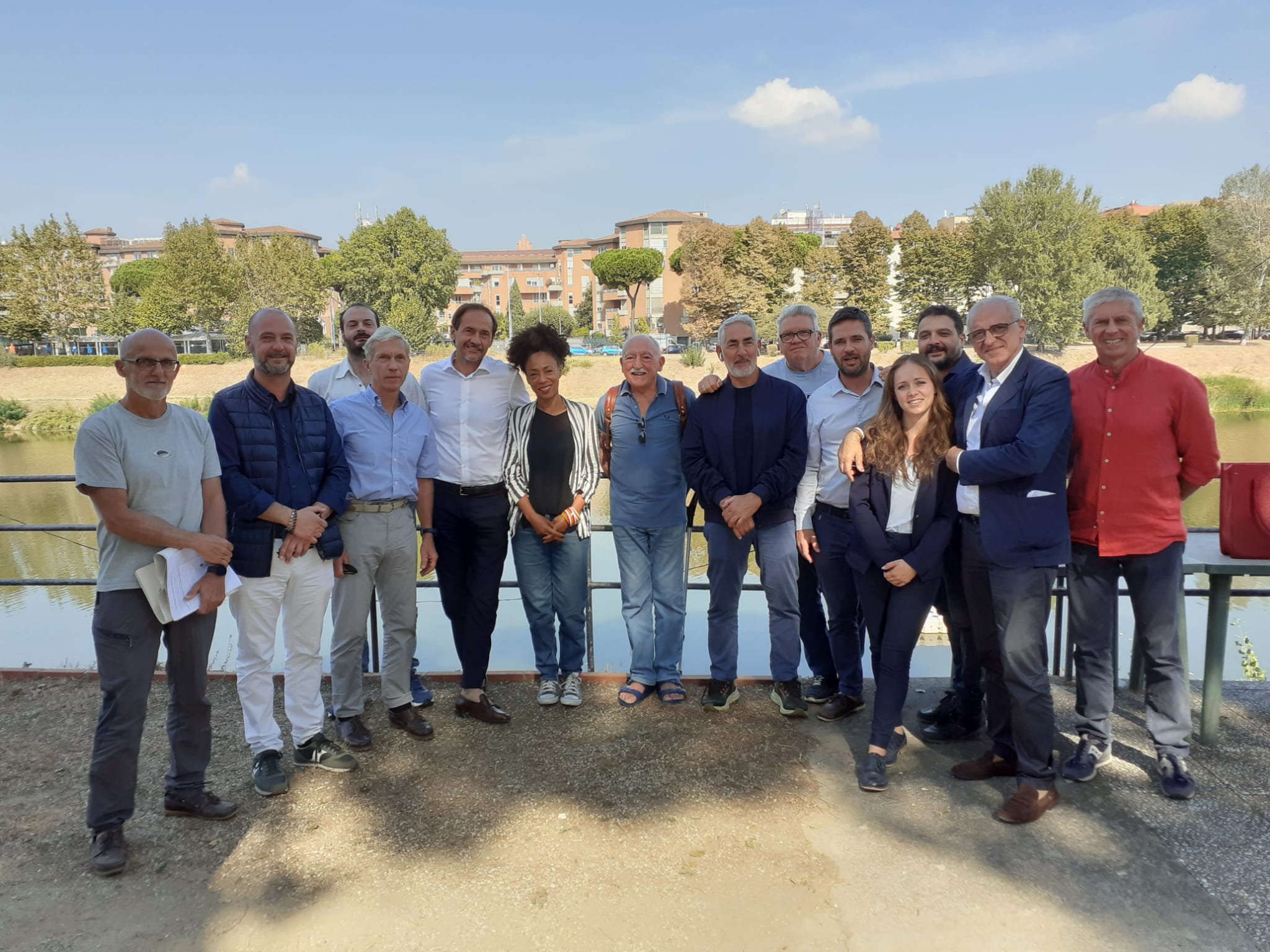 Commissione Sport alla sede della Canottieri Comunali Firenze Commissione Sport alla sede della Canottieri Comunali Firenze