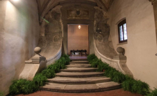 Antica infermeria - Scale con allestimento