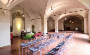 Antica infermeria con allestimento