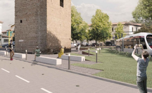 dettaglio della linea con convoglio che costeggia la Torre della 