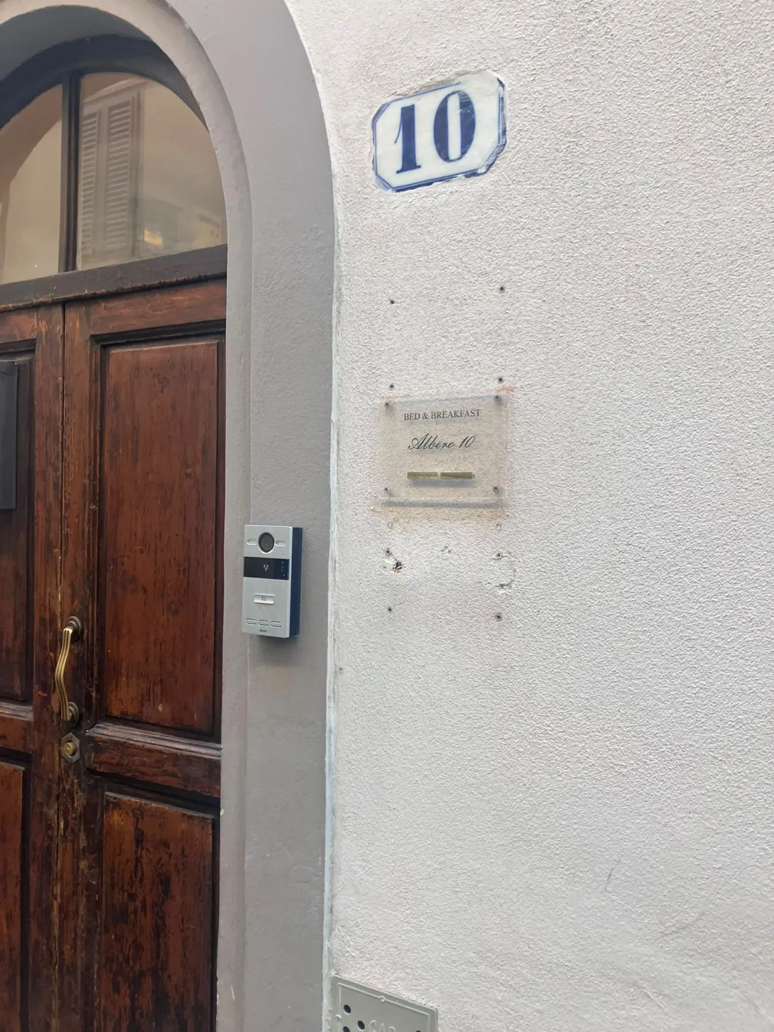 Via dell'Albero 2 agosto