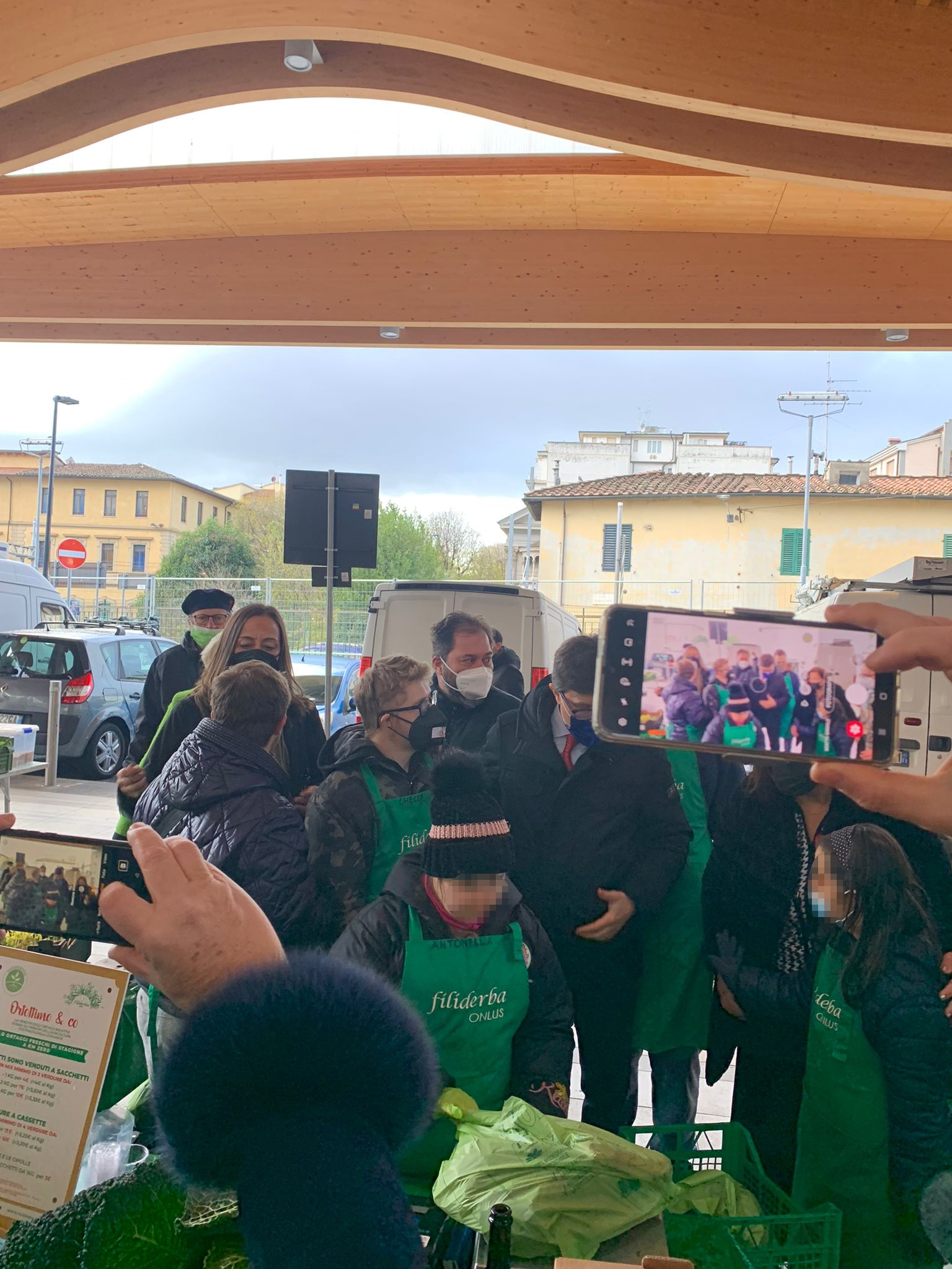 Banco ortofrutta alle Cure Filiderba Banco ortofrutta alle Cure Filiderba