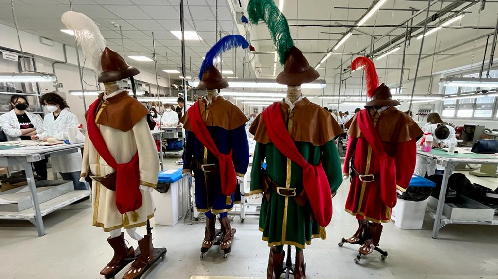 Costumi Vigili del Fuoco del 1400 Costumi Vigili del Fuoco del 1400