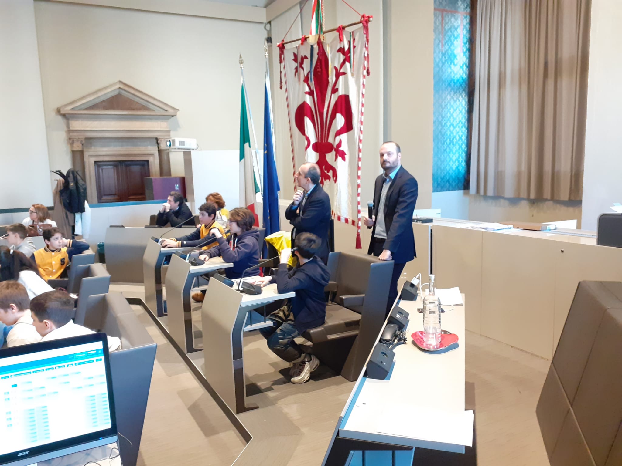 Consiglio comunale aperto alle ragazze ed ai ragazzi Consiglio comunale aperto alle ragazze ed ai ragazzi
