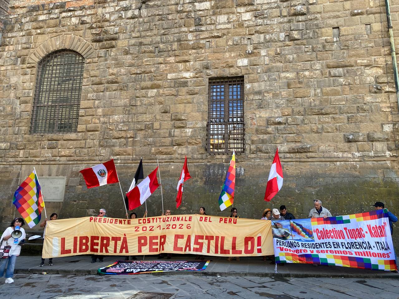 Comitati per il Perù Comitati per il Perù