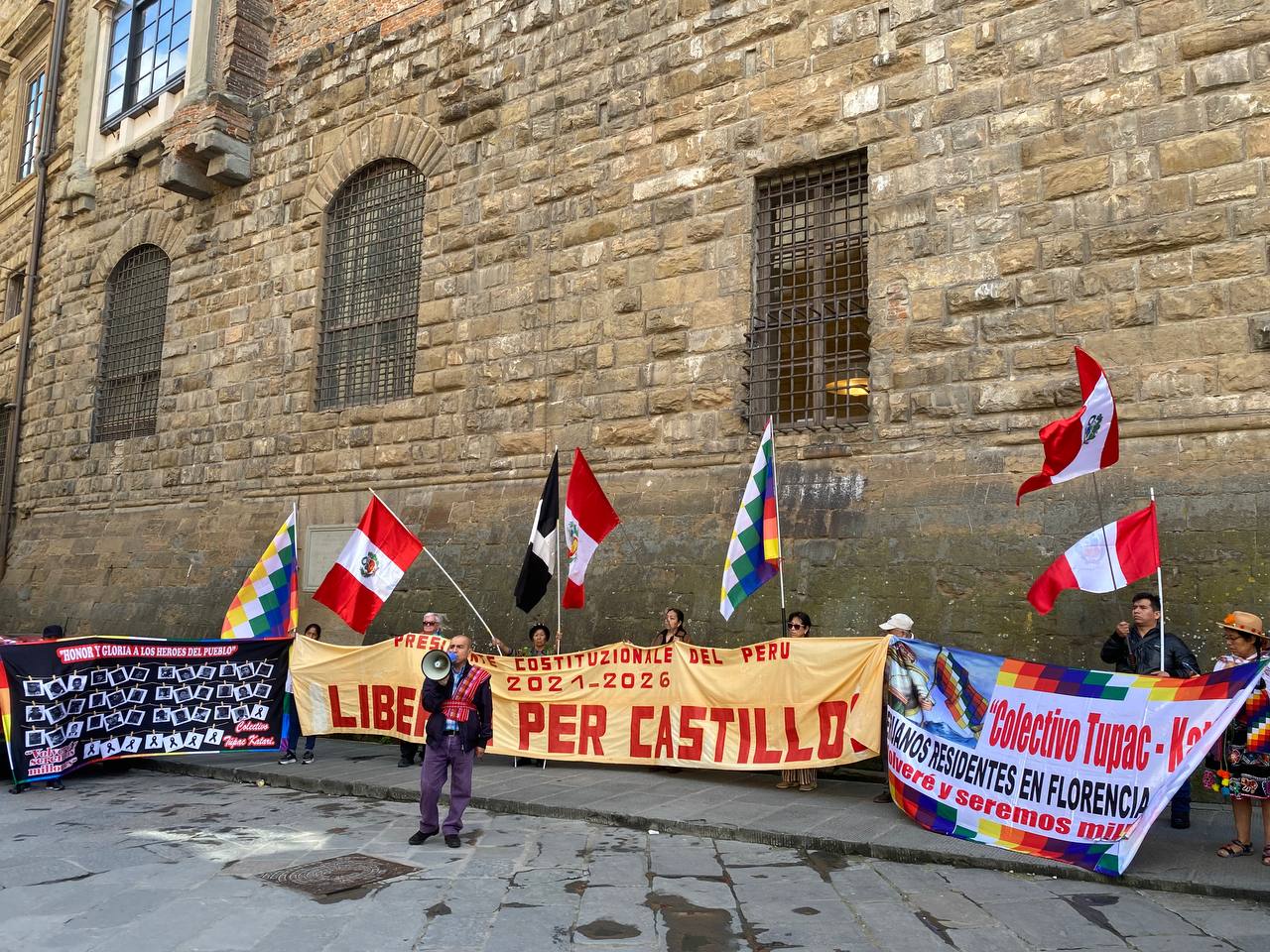 Comitati per il Perù Comitati per il Perù