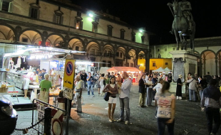 Fierucola - Piazza Santissima Annunziata