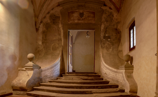 Antica infermeria - Scale