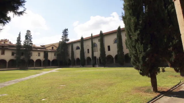 Ex scuola Marescialli piazza Stazione_apertura.jpg