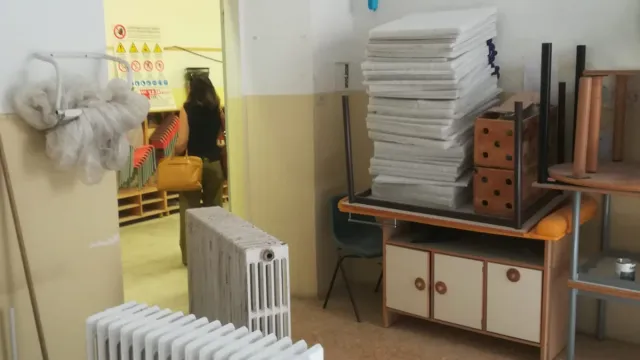 Lavori di manutenzione in una scuola