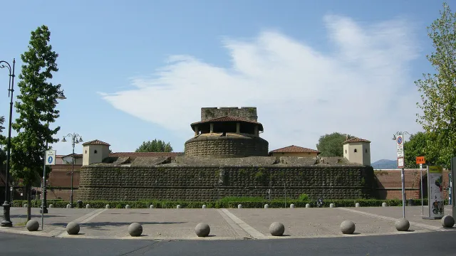 1280px-Fortezza_da_basso,_11.JPG