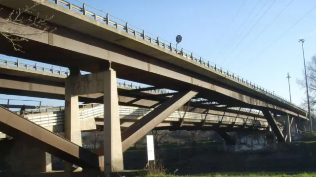 viadotto.jpg viadotto.jpg