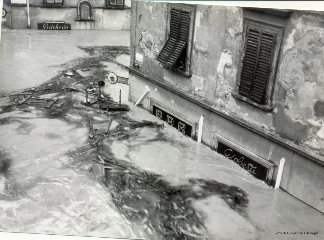 Alluvione del 1966, foto di Giovanna Fustagni