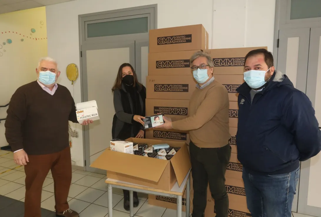 funaro pierguidi mascherine scuola 1.jpg
