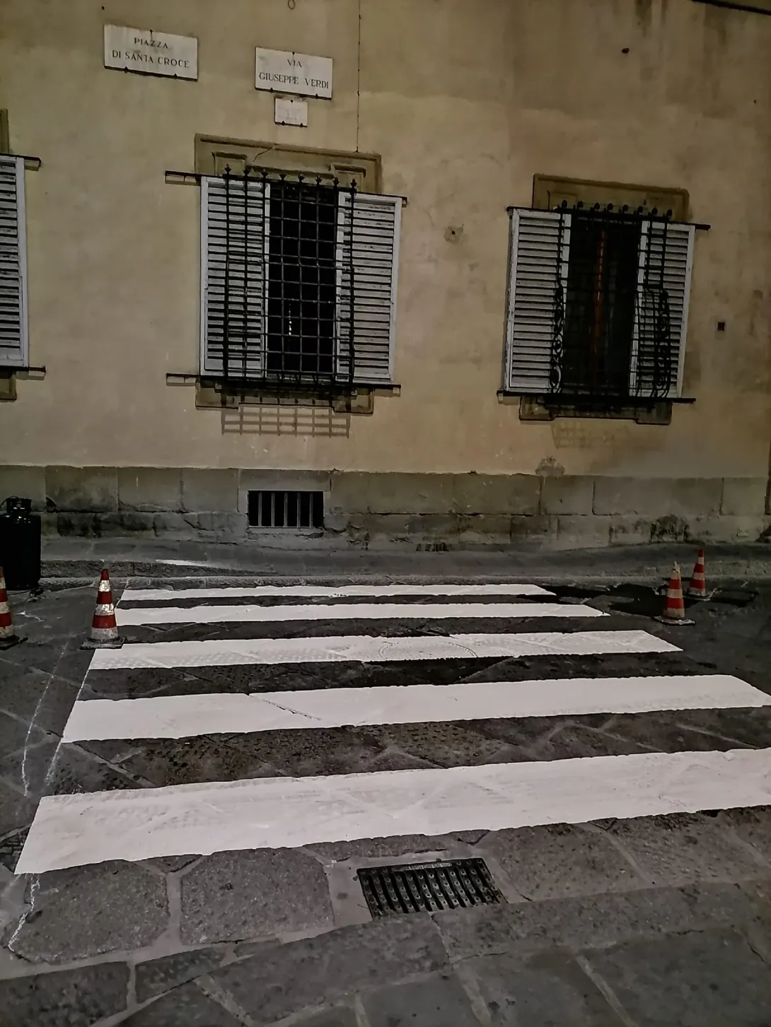 via verdi 2 int piazza s croce.jpg via verdi 2 int piazza s croce.jpg