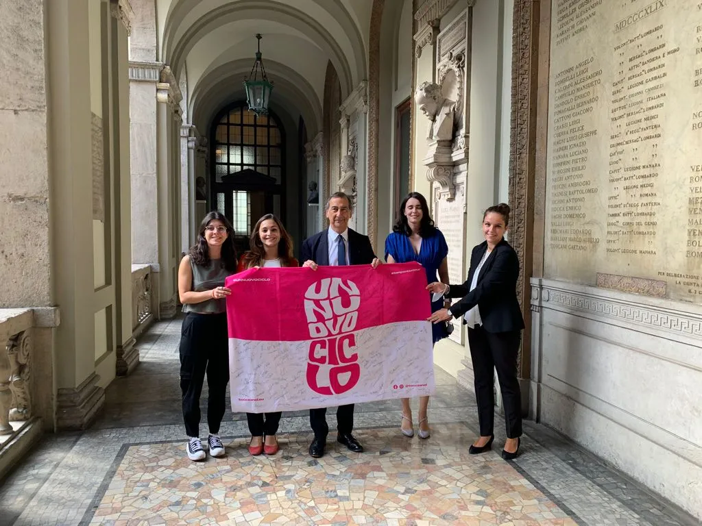 Tampon Tax Tour a Milano Tampon Tax Tour a Milano
