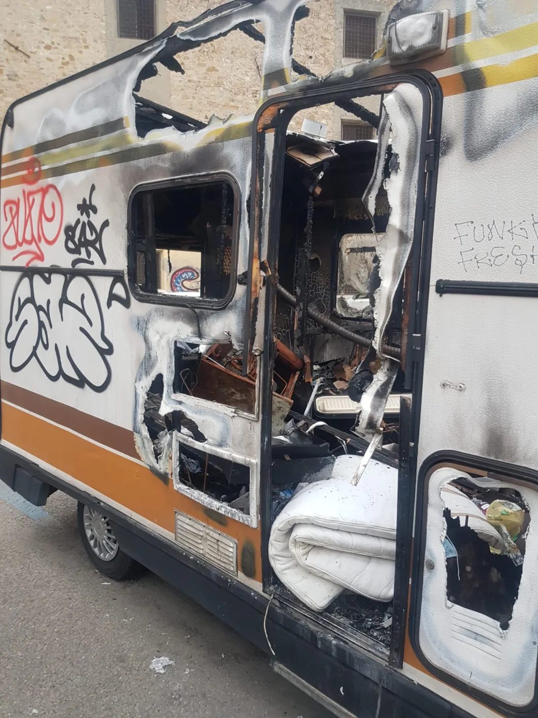 camper4.jpg