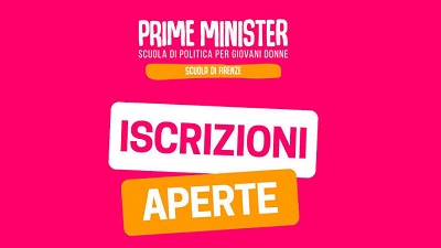 Grafica su sfondo rosa e scritta "iscrizioni aperte"