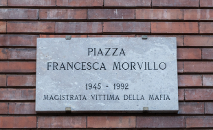 piazza Francesca Morvillo 3