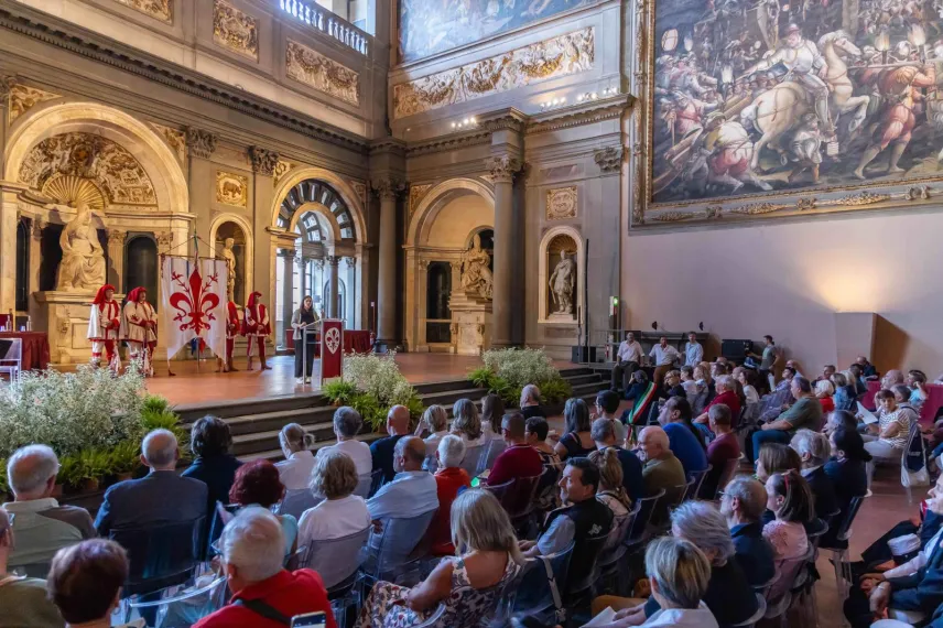 festa per i 113 dipendenti comunali andati in pensione nel 2025