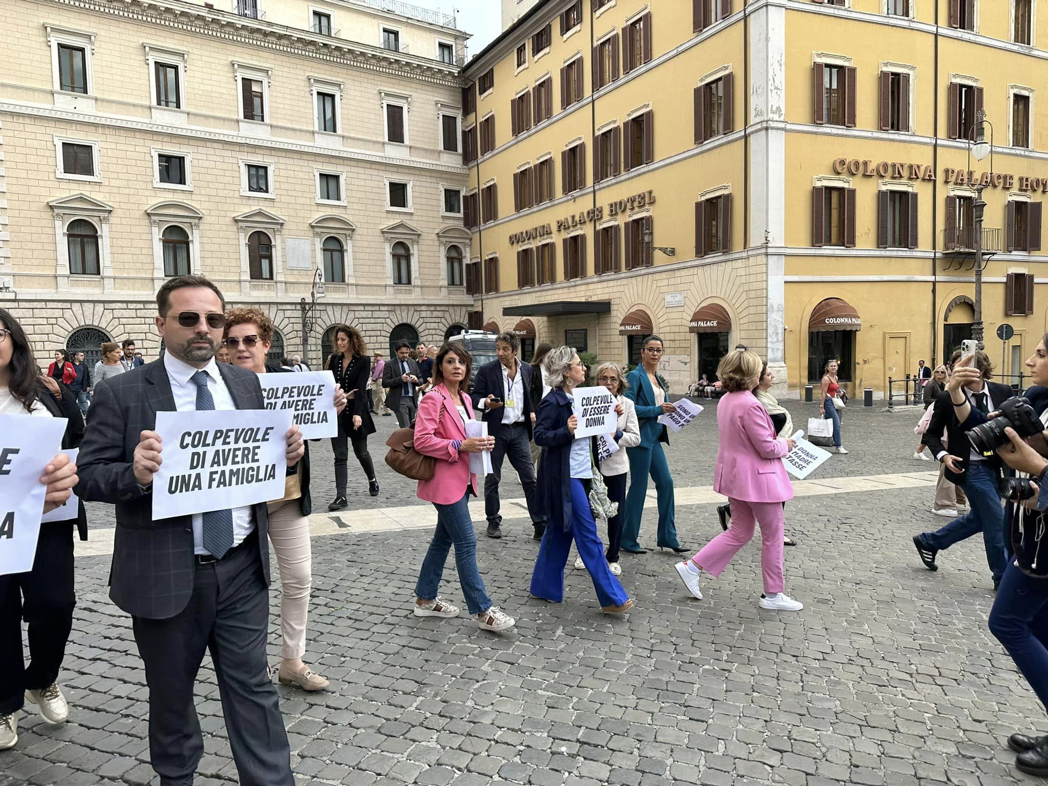 No all'aumento della Tampon tax No all'aumento della Tampon tax