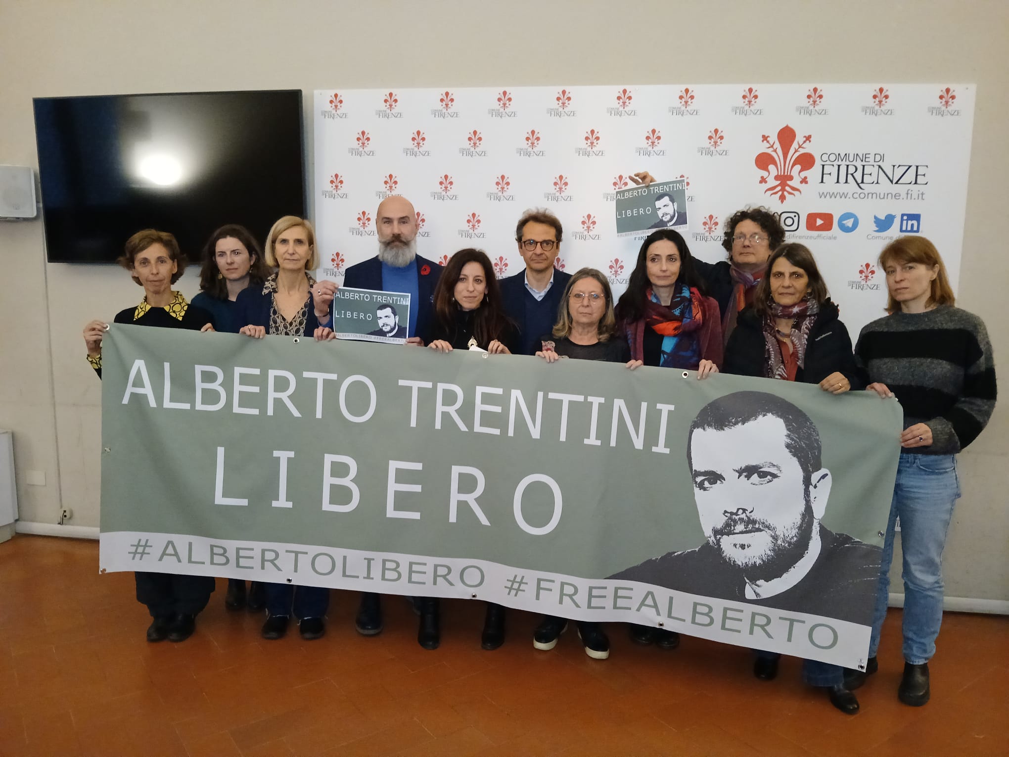 Il Comune di Firenze per Alberto Trentini Il Comune di Firenze per Alberto Trentini