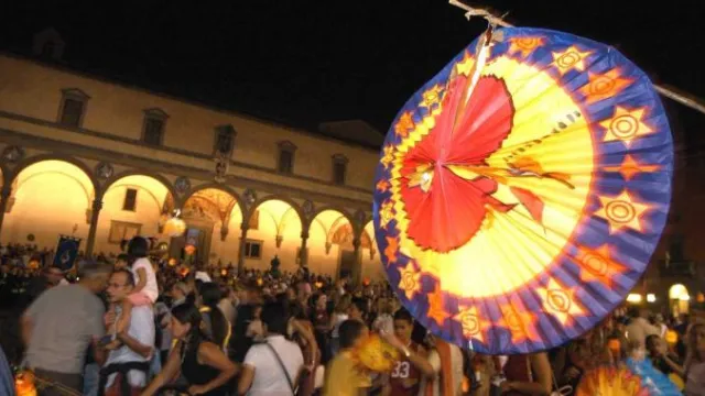Rificolone in piazza Santissima Annunziata