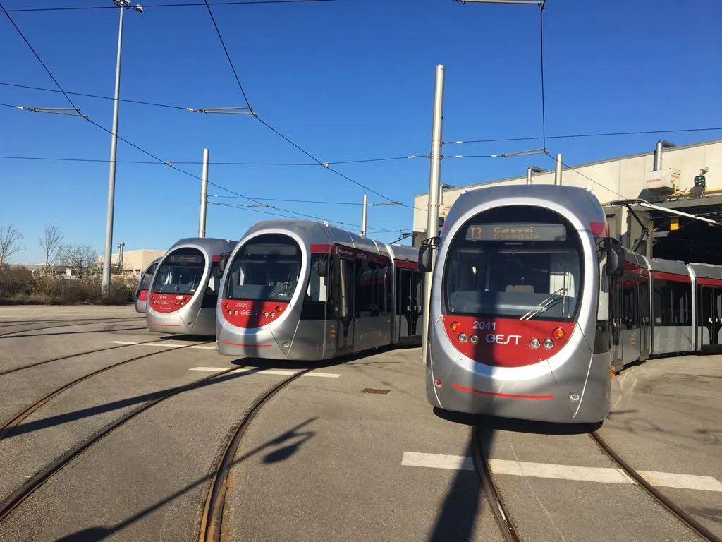 visita deposito tramvia 3.jpeg