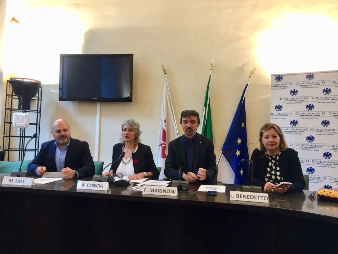 conferenza stampa.jpeg