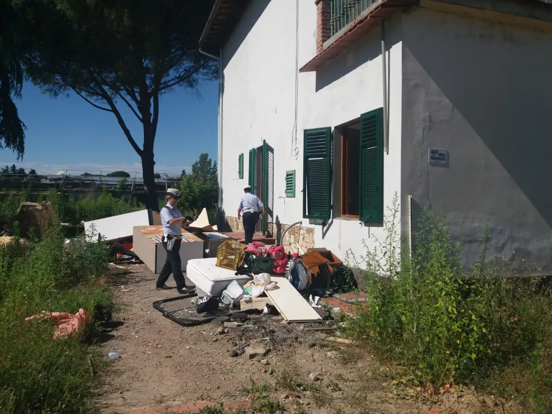 blitz dalla chiesa 7.jpeg