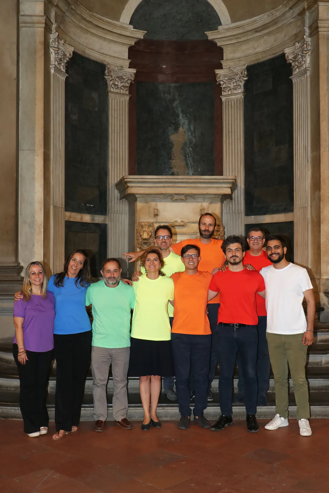 FOTO GIUNTA COLORATA.jpg