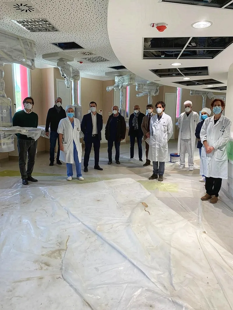 Dentro l'ospedale con gli operatori-01.jpeg