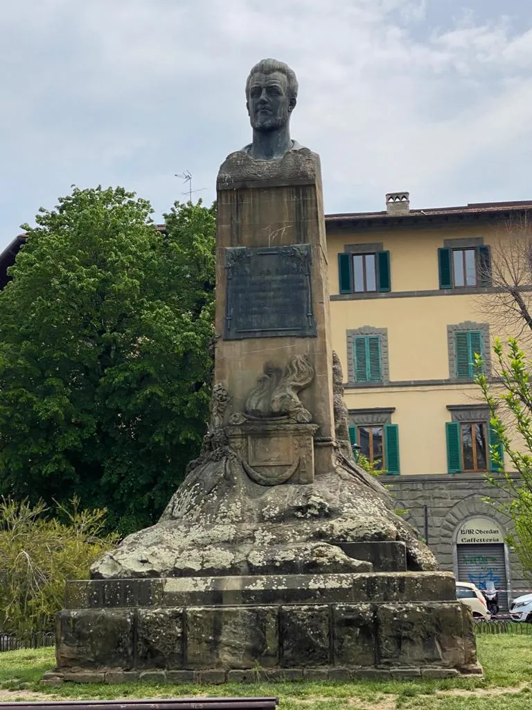 Piazza Oberdan