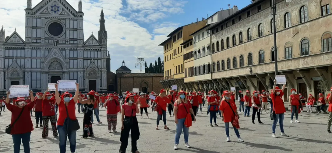 Manifestazione in piazza Santa Croce