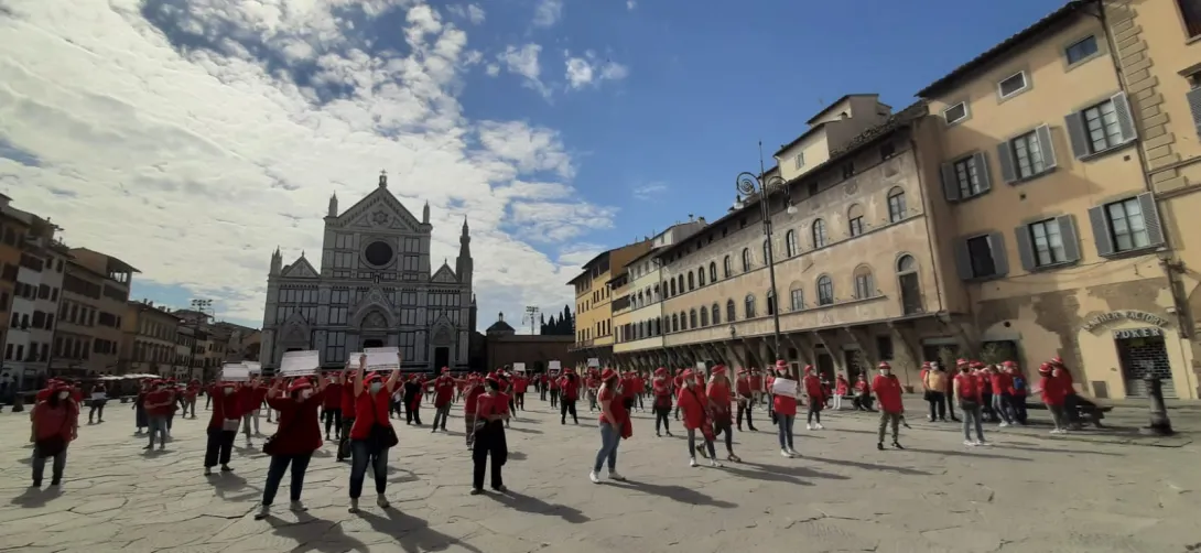 Manifestazione in piazza Santa Croce