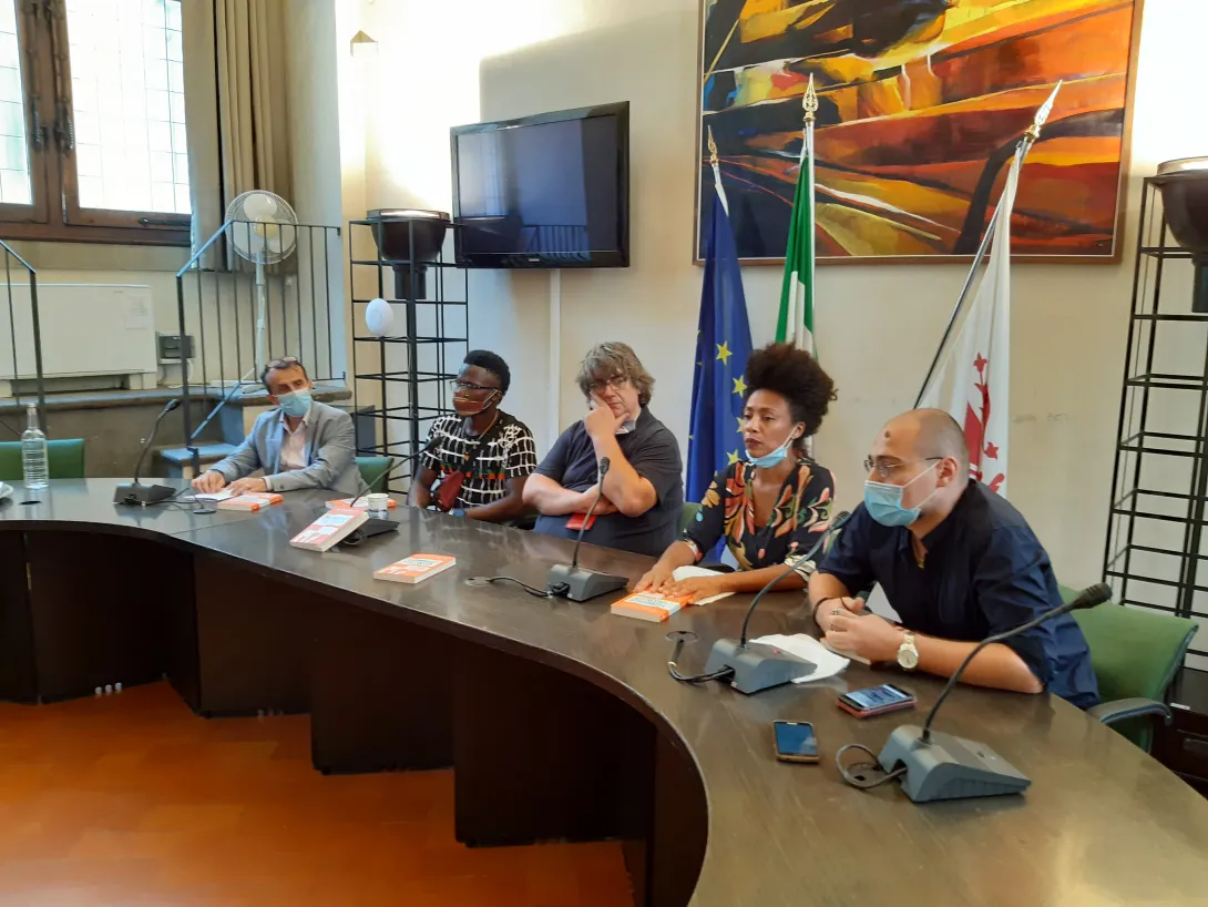 Presentazione libro don Biancalani