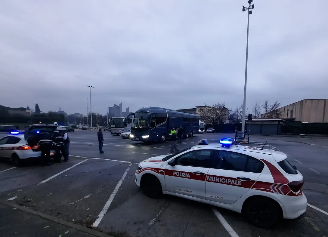 controlli bus.jpeg controlli bus.jpeg
