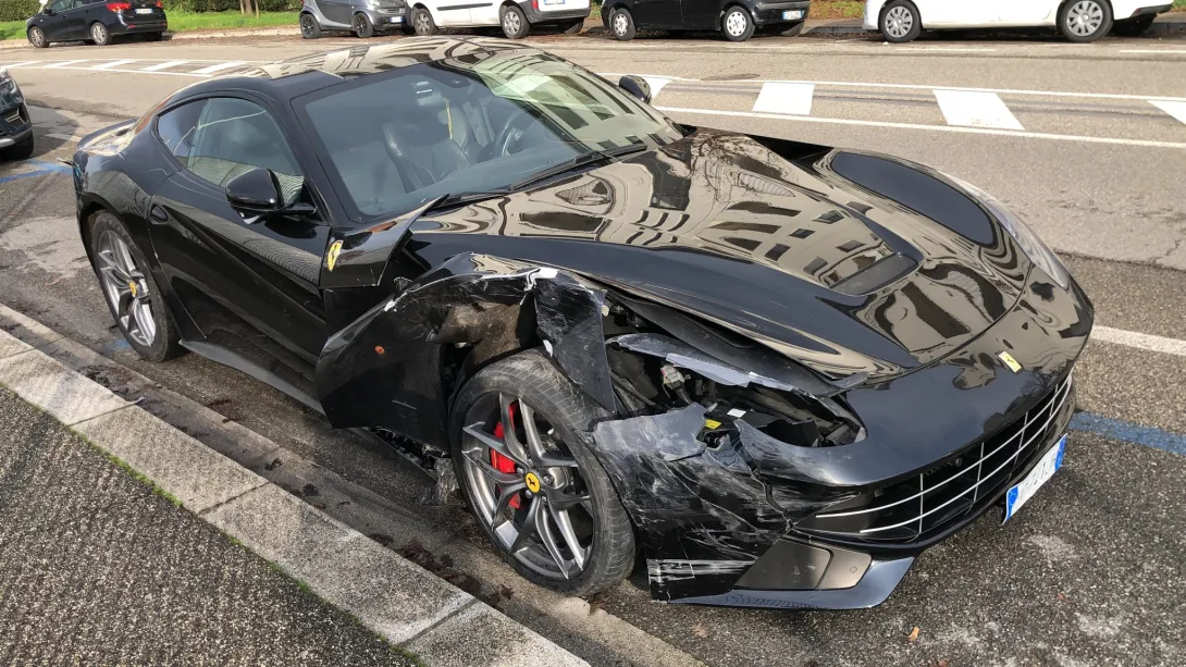 ferrari.jpeg