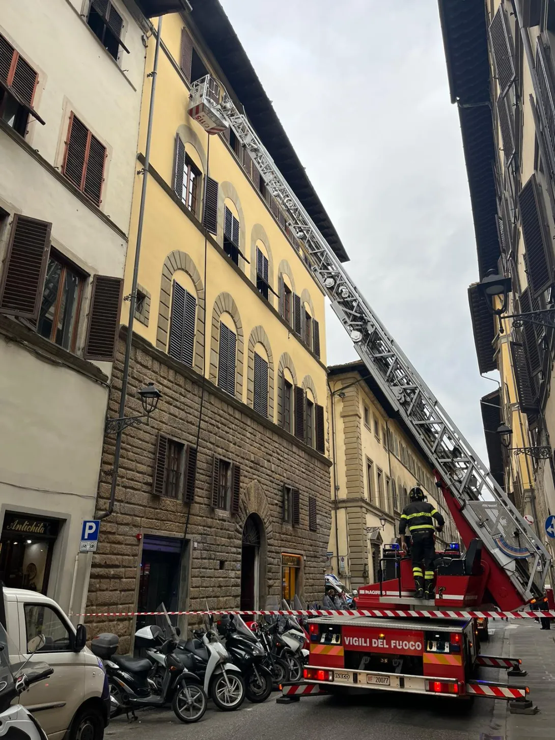 Incendio in via Maggio