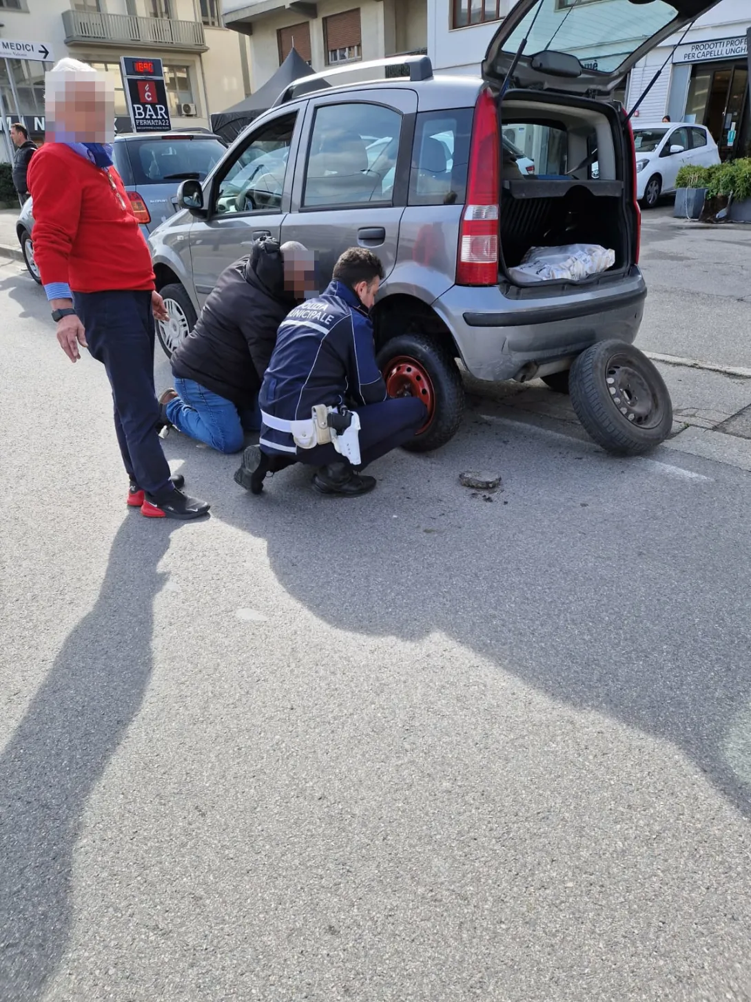 agenti gommisti 14-3.jpeg